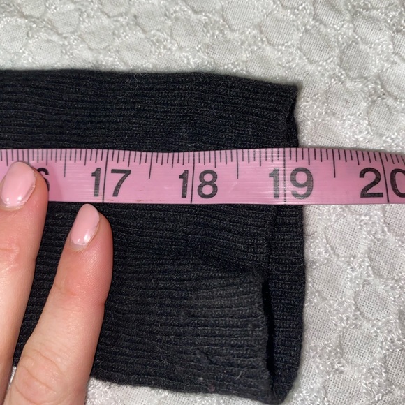 Banana Republic Merino wool Sweater - Picture 2 of 9